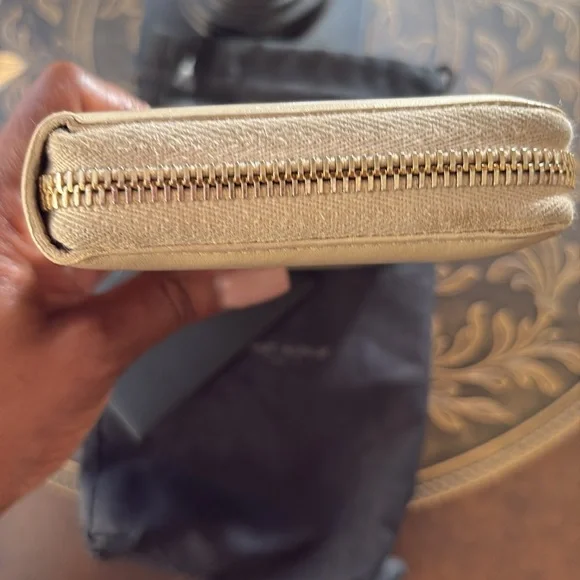 Saint Laurent Beige Leather ‘Y’ Zip-Around Continental Wallet Full Inclusion